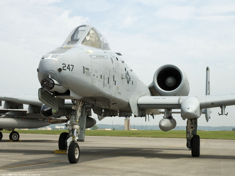 A-10サンダーボルトIIのPC用壁紙